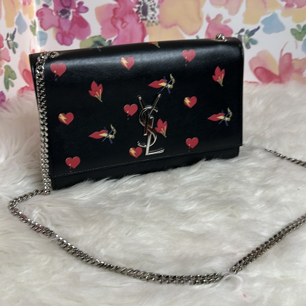 💯Authentic YSL  Black Calfskin Printed Kate Medium, Black🍀